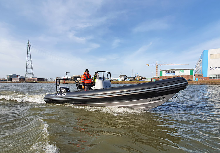 Varen met een snelle RIB boot – Watersportnieuws Terzee.nl